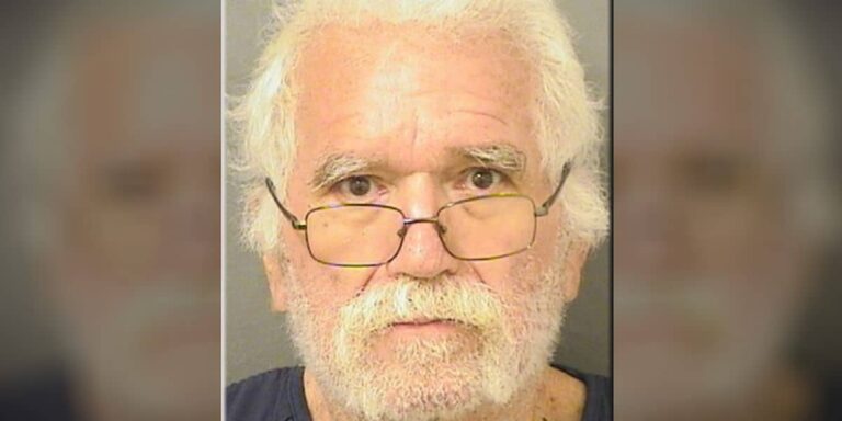 Florida Man November 22 (11/22) // Which Florida Man Are YOU? #FloridaMan